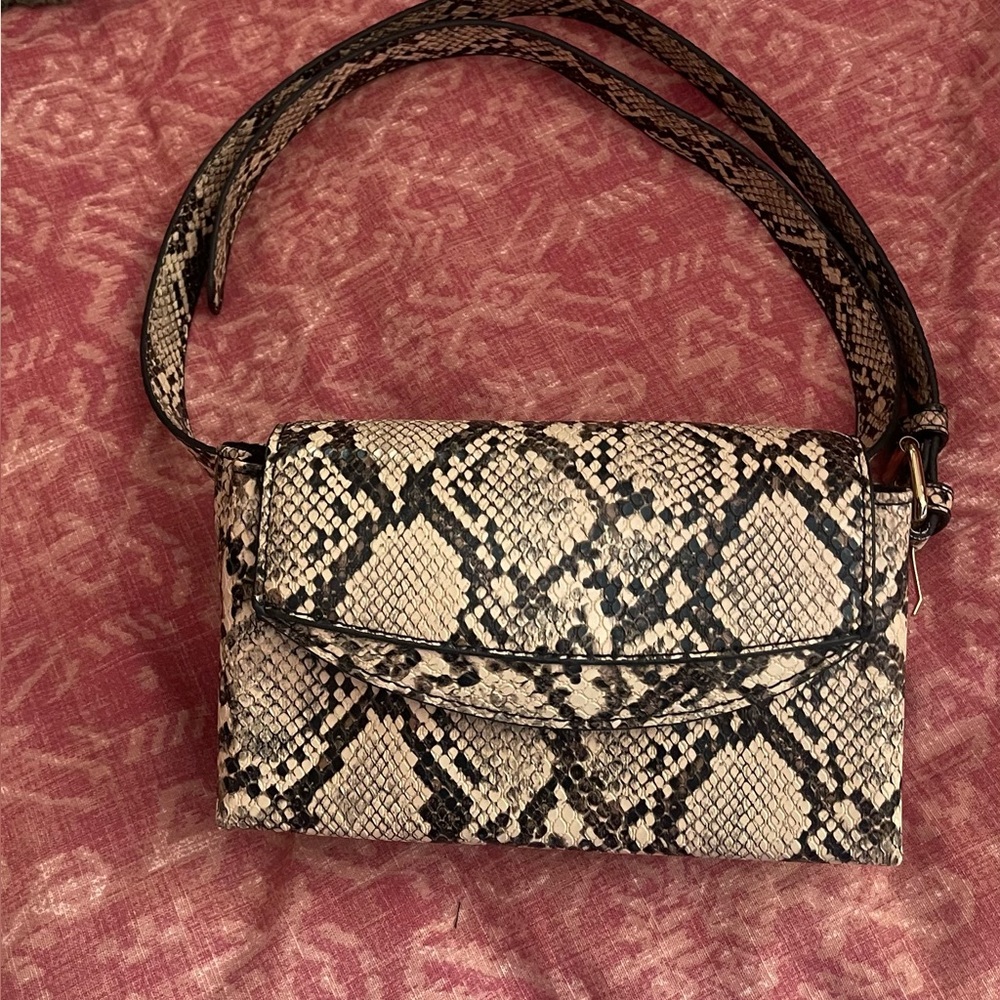 Faux Snakeskin Cross body / Fanny Pack